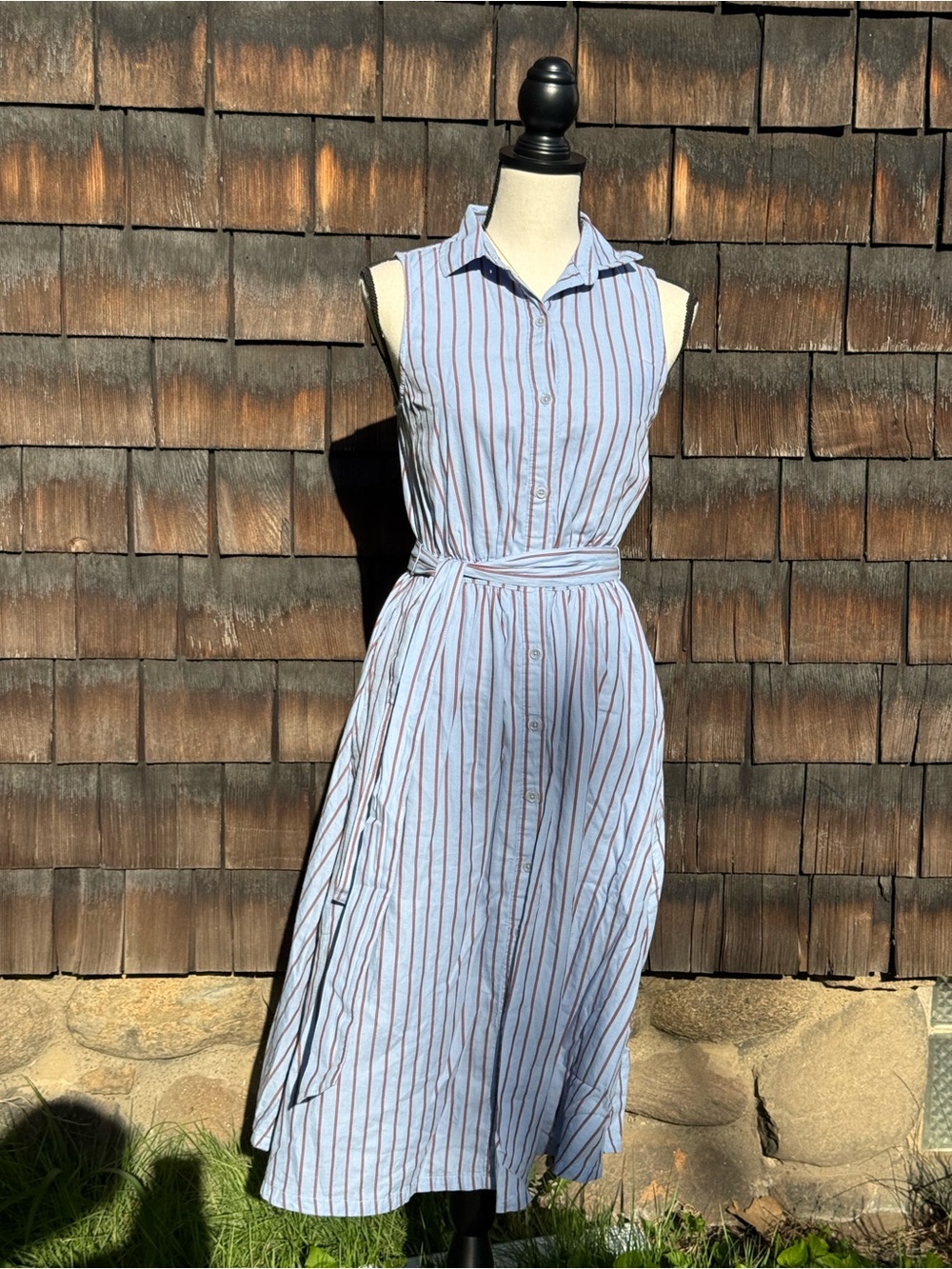 Pact 100% Organic Cotton Lightweight Sleeveless Shirt Dress
Dress - Picture 8 of 15